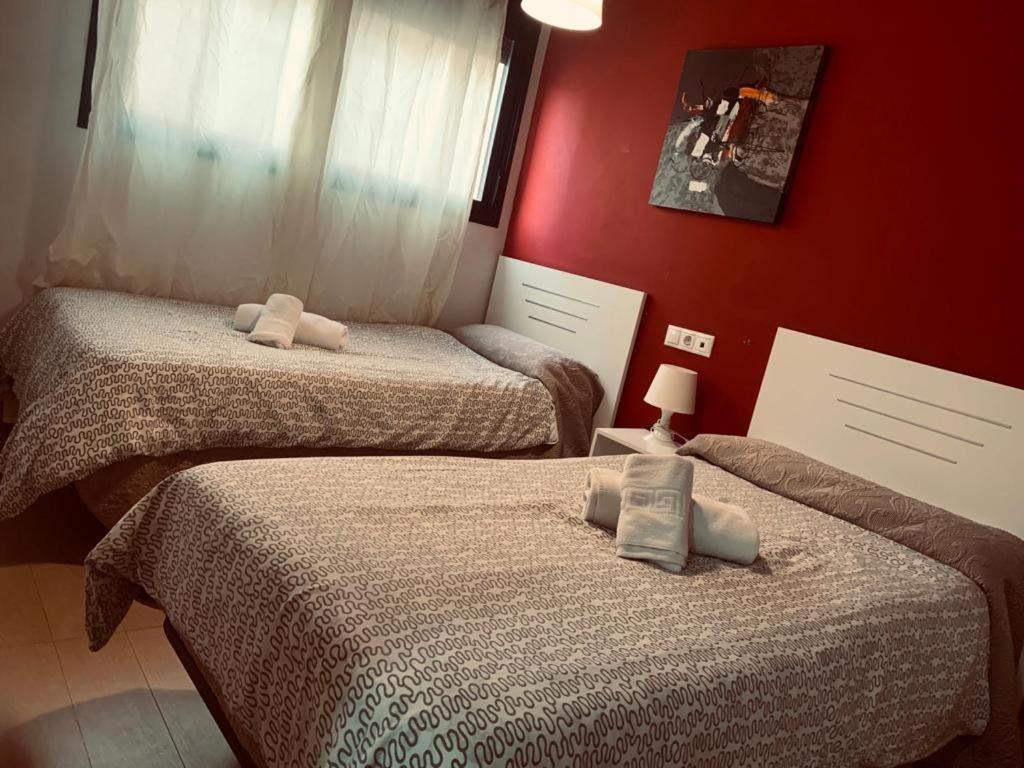 Apartamentos 16:9 Suites Almería Extérieur photo